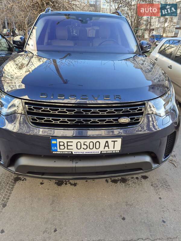 Внедорожник / Кроссовер Land Rover Discovery 2018 в Николаеве