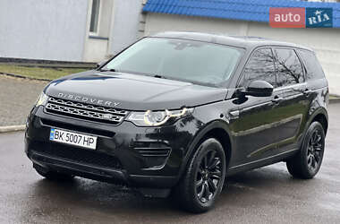 Позашляховик / Кросовер Land Rover Discovery 2016 в Радивиліві