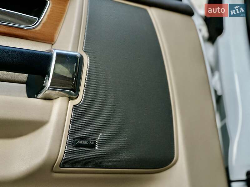 Позашляховик / Кросовер Land Rover Discovery 2015 в Тернополі