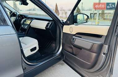 Позашляховик / Кросовер Land Rover Discovery 2018 в 