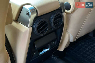 Внедорожник / Кроссовер Land Rover Discovery 2008 в 