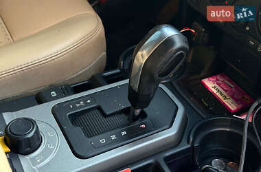 Внедорожник / Кроссовер Land Rover Discovery 2008 в 