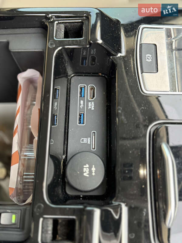 Внедорожник / Кроссовер Land Rover Discovery 2017 в Львове фото 25 Внедорожник / Кроссовер Land Rover Discovery 2017 в Львове