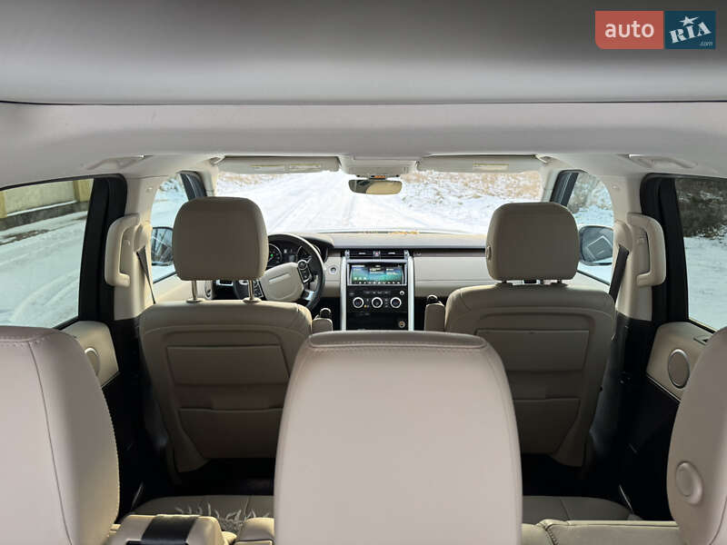 Внедорожник / Кроссовер Land Rover Discovery 2017 в Львове фото 32 Внедорожник / Кроссовер Land Rover Discovery 2017 в Львове