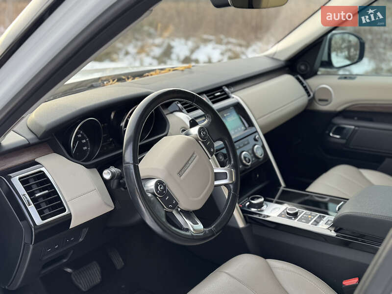 Внедорожник / Кроссовер Land Rover Discovery 2017 в Львове фото 36 Внедорожник / Кроссовер Land Rover Discovery 2017 в Львове