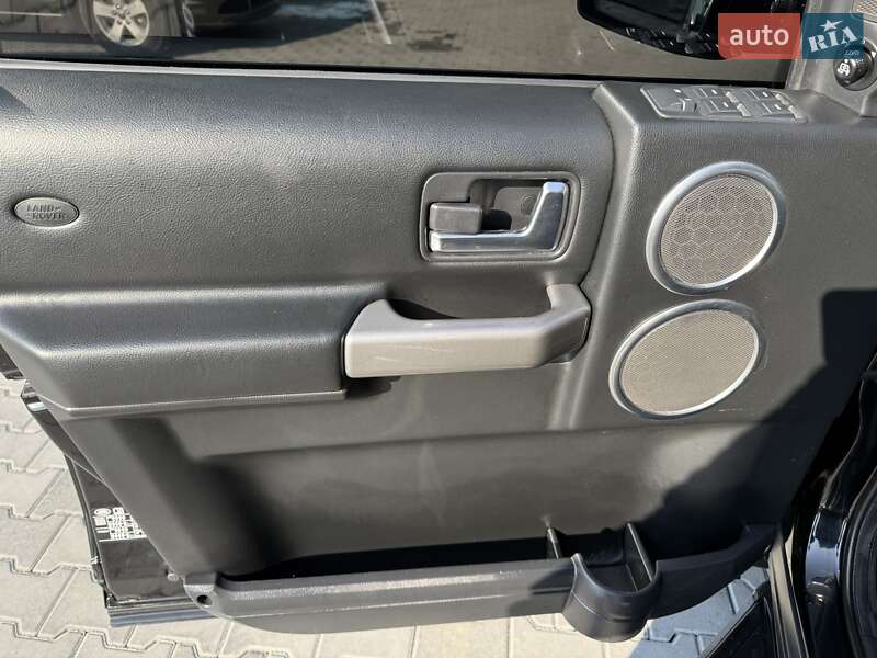 Внедорожник / Кроссовер Land Rover Discovery 2007 в Черновцах