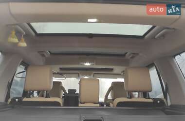 Внедорожник / Кроссовер Land Rover Discovery 2006 в 