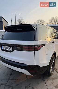 Внедорожник / Кроссовер Land Rover Discovery 2023 в 