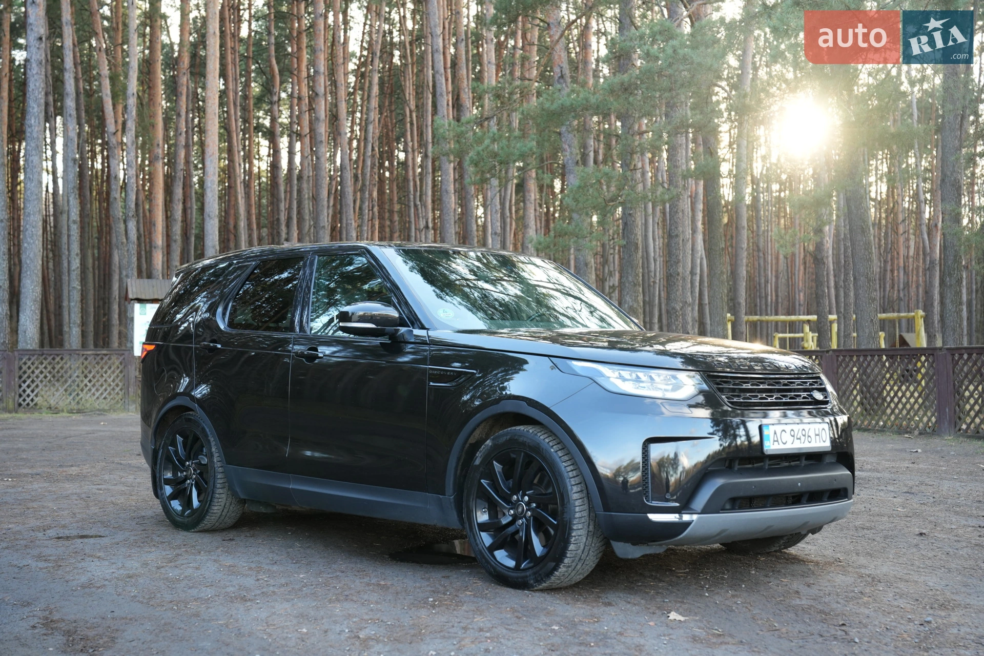 2017 Land Rover Discovery - мініатюра 6