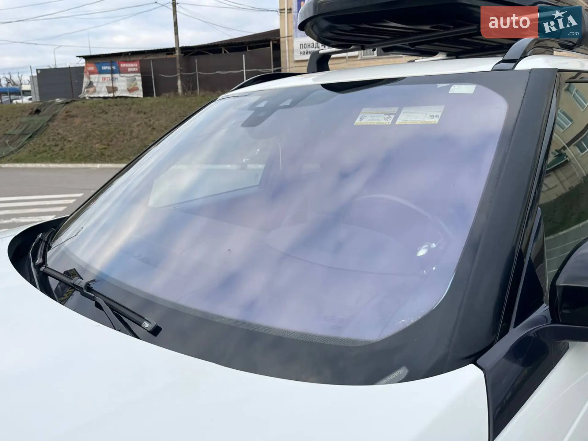 2017 Land Rover Discovery - мініатюра 22