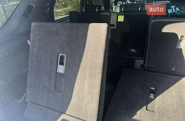 Внедорожник / Кроссовер Land Rover Discovery 2018 в 
