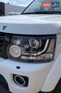 Позашляховик / Кросовер Land Rover Discovery 2012 в 