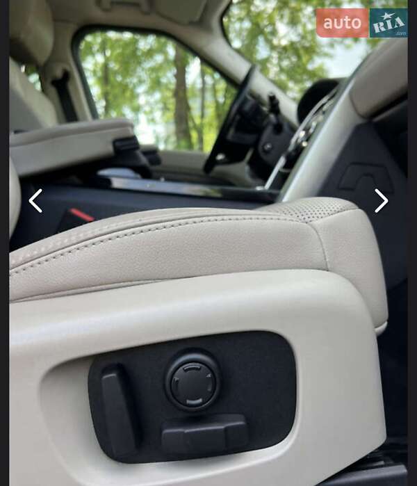 Внедорожник / Кроссовер Land Rover Discovery 2018 в Хмельницком