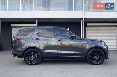 Внедорожник / Кроссовер Land Rover Discovery 2018 в 