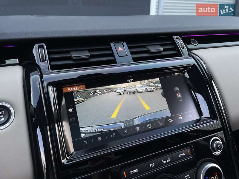 Внедорожник / Кроссовер Land Rover Discovery 2018 в Киеве