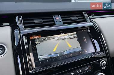 Внедорожник / Кроссовер Land Rover Discovery 2018 в 