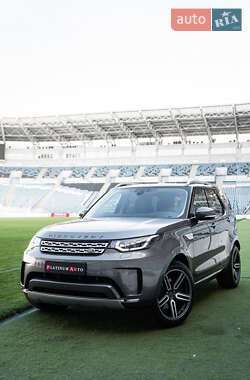 Внедорожник / Кроссовер Land Rover Discovery 2017 в 