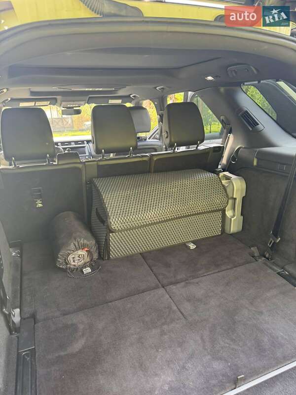 Внедорожник / Кроссовер Land Rover Discovery 2018 в Чернигове