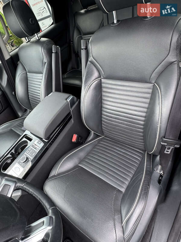 Внедорожник / Кроссовер Land Rover Discovery 2017 в Львове фото 13 Внедорожник / Кроссовер Land Rover Discovery 2017 в Львове