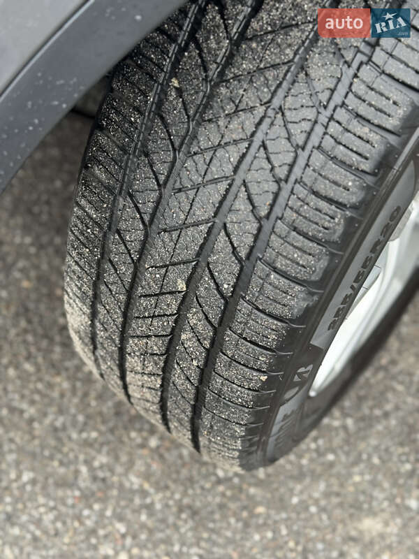 Внедорожник / Кроссовер Land Rover Discovery 2017 в Львове фото 35 Внедорожник / Кроссовер Land Rover Discovery 2017 в Львове