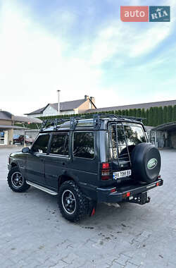 Позашляховик / Кросовер Land Rover Discovery 1996 в 