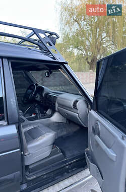 Позашляховик / Кросовер Land Rover Discovery 1996 в 