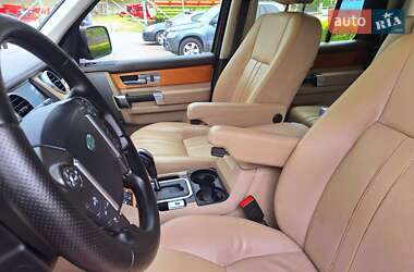 Позашляховик / Кросовер Land Rover Discovery 2011 в 