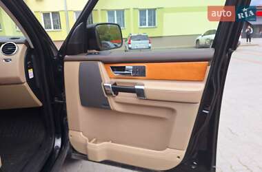 Позашляховик / Кросовер Land Rover Discovery 2011 в 