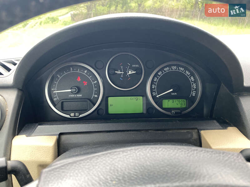 Позашляховик / Кросовер Land Rover Discovery 2006 в Чернівцях