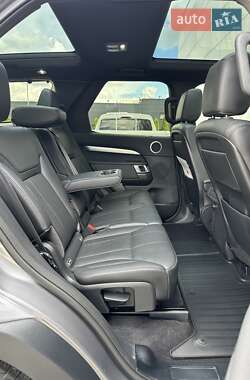 Внедорожник / Кроссовер Land Rover Discovery 2020 в 