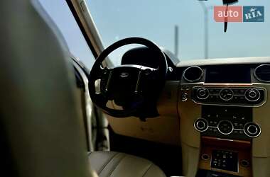 Позашляховик / Кросовер Land Rover Discovery 2015 в 