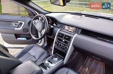 Внедорожник / Кроссовер Land Rover Discovery 2015 в 
