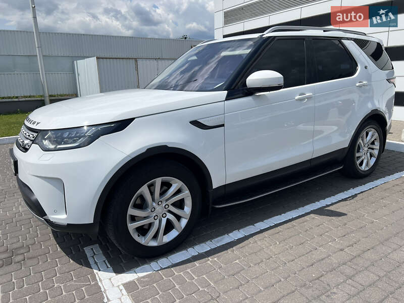 Позашляховик / Кросовер Land Rover Discovery 2017 в Києві