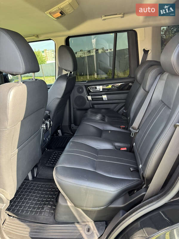 Позашляховик / Кросовер Land Rover Discovery 2015 в Хмельницькому