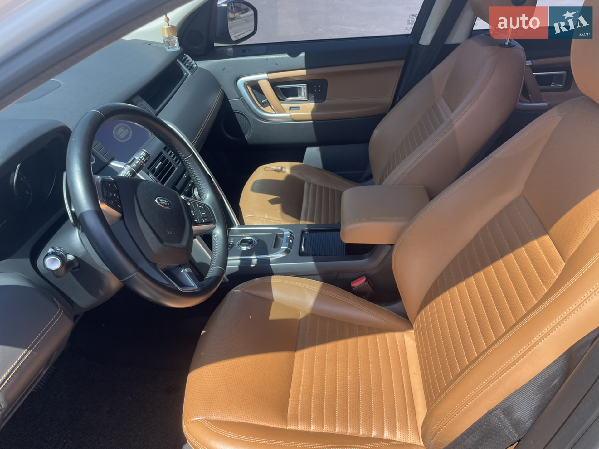 2017 Land Rover Discovery - мініатюра 10