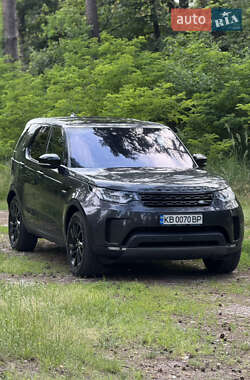 Внедорожник / Кроссовер Land Rover Discovery 2018 в Киеве
