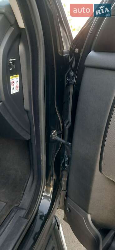 Внедорожник / Кроссовер Land Rover Discovery 2010 в Одессе