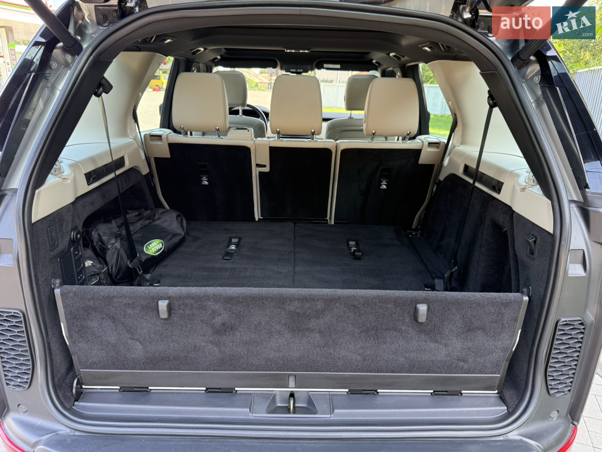 2019 Land Rover Discovery - мініатюра 13