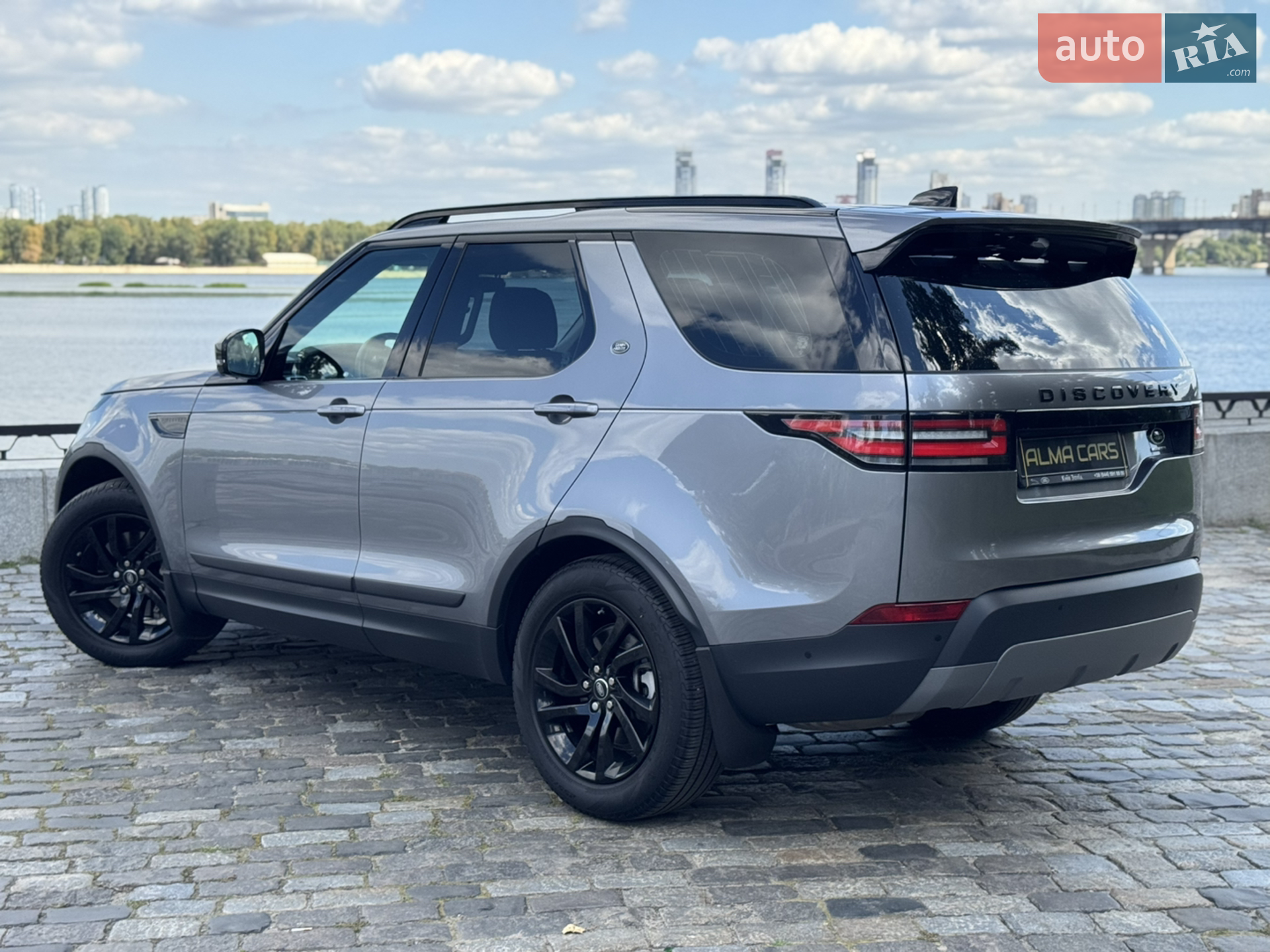2020 Land Rover Discovery - мініатюра 28