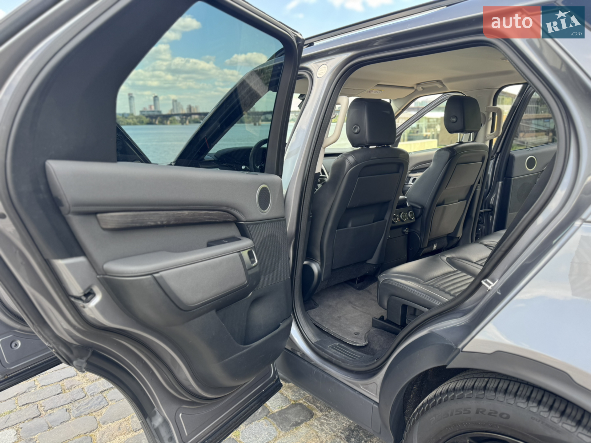 2020 Land Rover Discovery - мініатюра 52