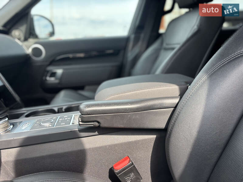 Позашляховик / Кросовер Land Rover Discovery 2018 в Києві фото 23 Позашляховик / Кросовер Land Rover Discovery 2018 в Києві