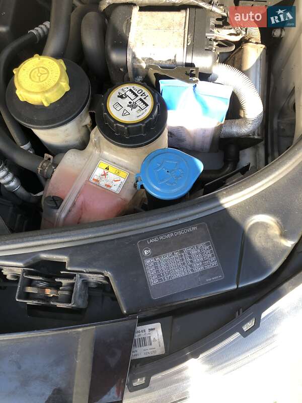 Внедорожник / Кроссовер Land Rover Discovery 2016 в Киеве