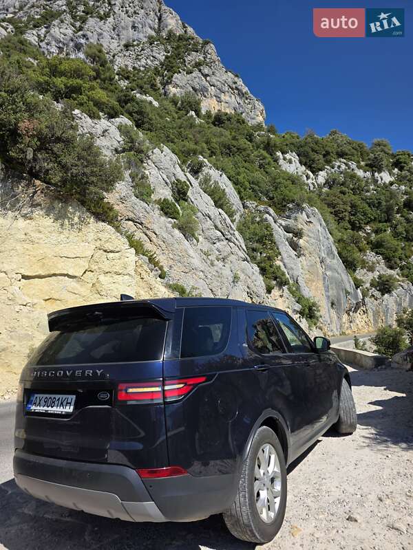 Внедорожник / Кроссовер Land Rover Discovery 2018 в Киеве