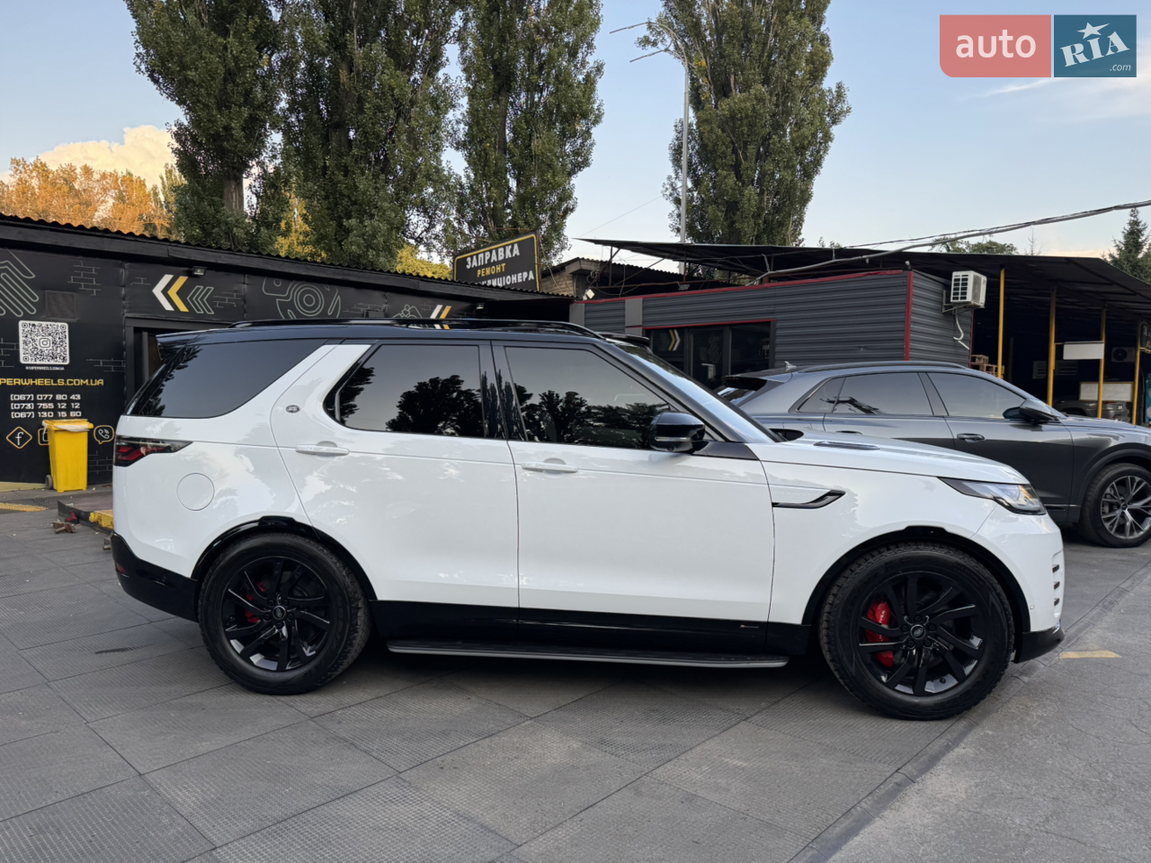 2021 Land Rover Discovery - мініатюра 22