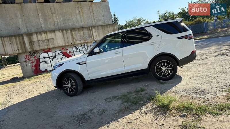 Позашляховик / Кросовер Land Rover Discovery 2018 в Дніпрі