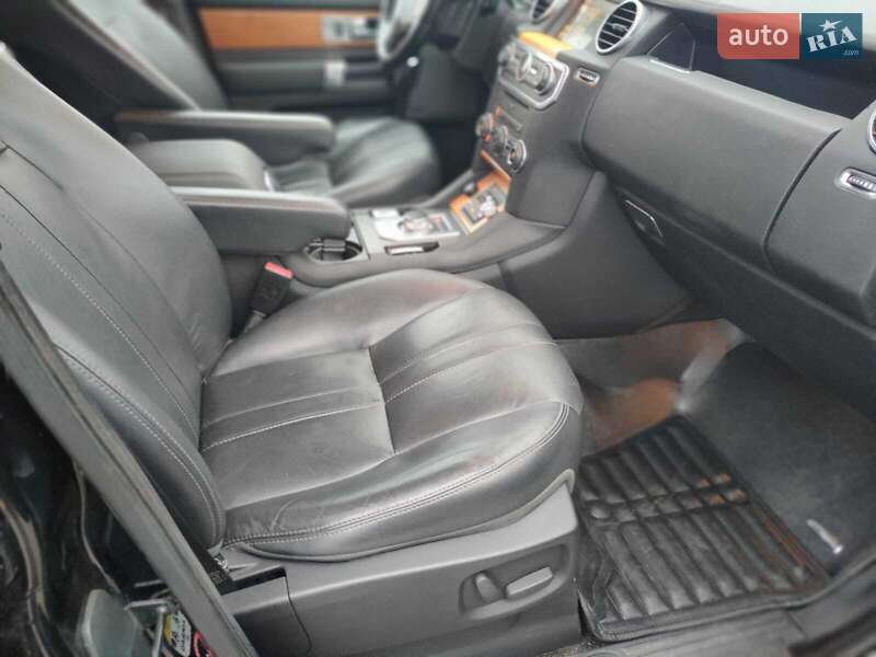 Позашляховик / Кросовер Land Rover Discovery 2013 в Києві фото 36 Позашляховик / Кросовер Land Rover Discovery 2013 в Києві