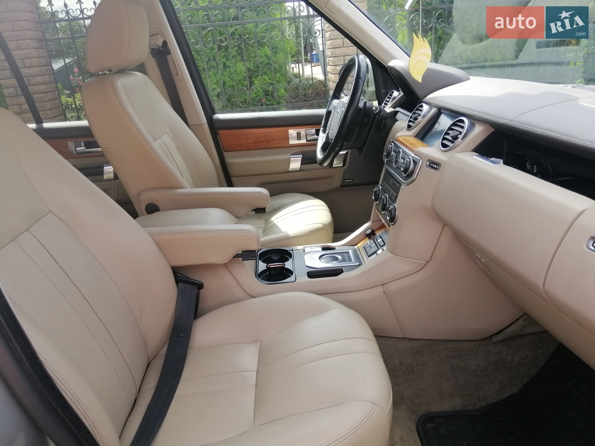 2014 Land Rover Discovery - мініатюра 6