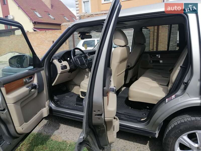Позашляховик / Кросовер Land Rover Discovery 2014 в Луцьку