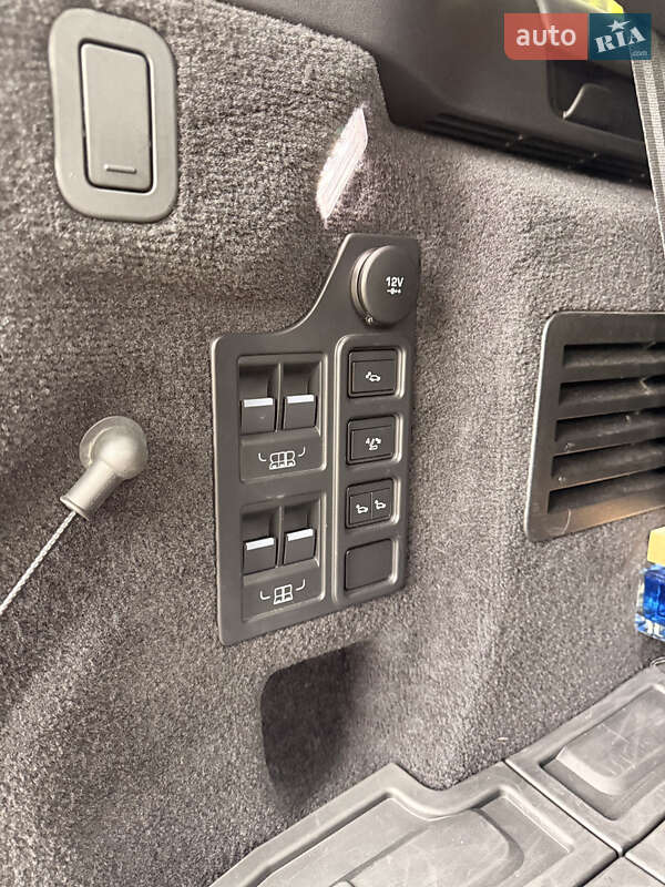 Позашляховик / Кросовер Land Rover Discovery 2019 в Києві