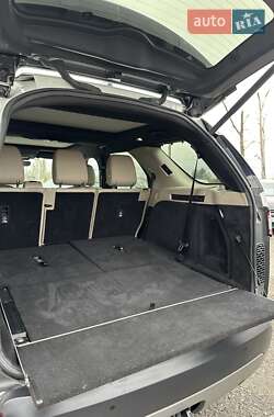 Внедорожник / Кроссовер Land Rover Discovery 2018 в 